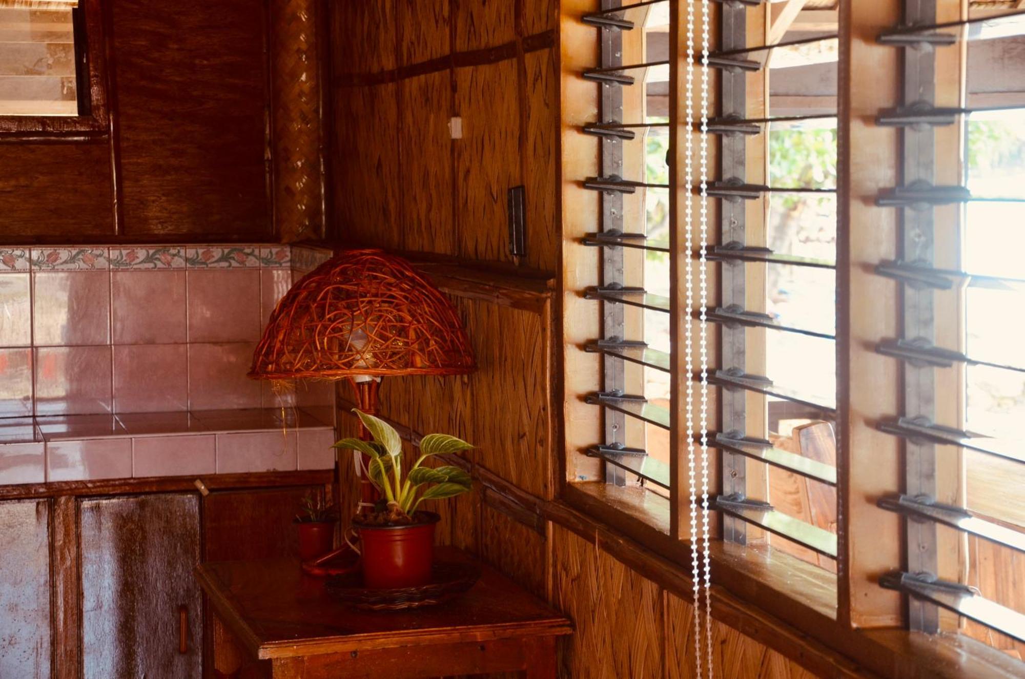 Amami Beach Resort Puerto Galera Exterior photo